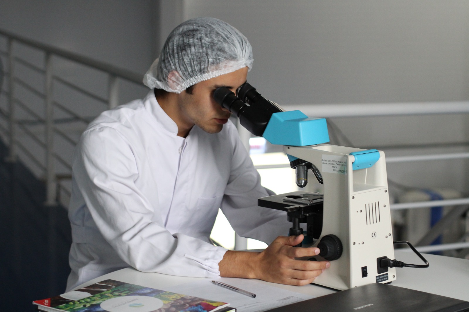 MÉDICOS E FARMACÊUTICOS - TJRR publica edital para cadastro de parecerista no NATJUS