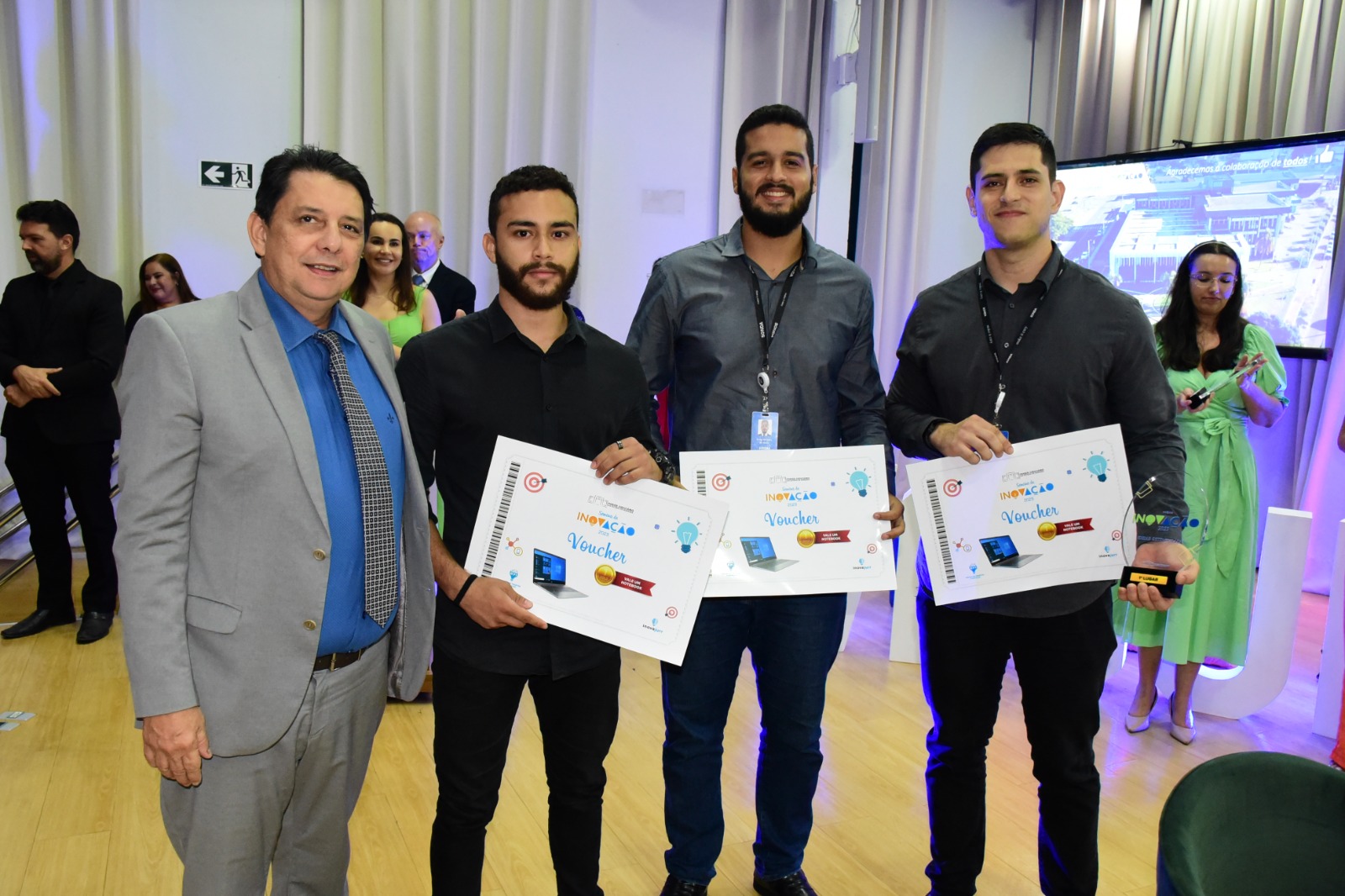 SEMANA DE INOVAÇÃO - Palestras, rodas de conversas e premiações marcam cerimônia de abertura