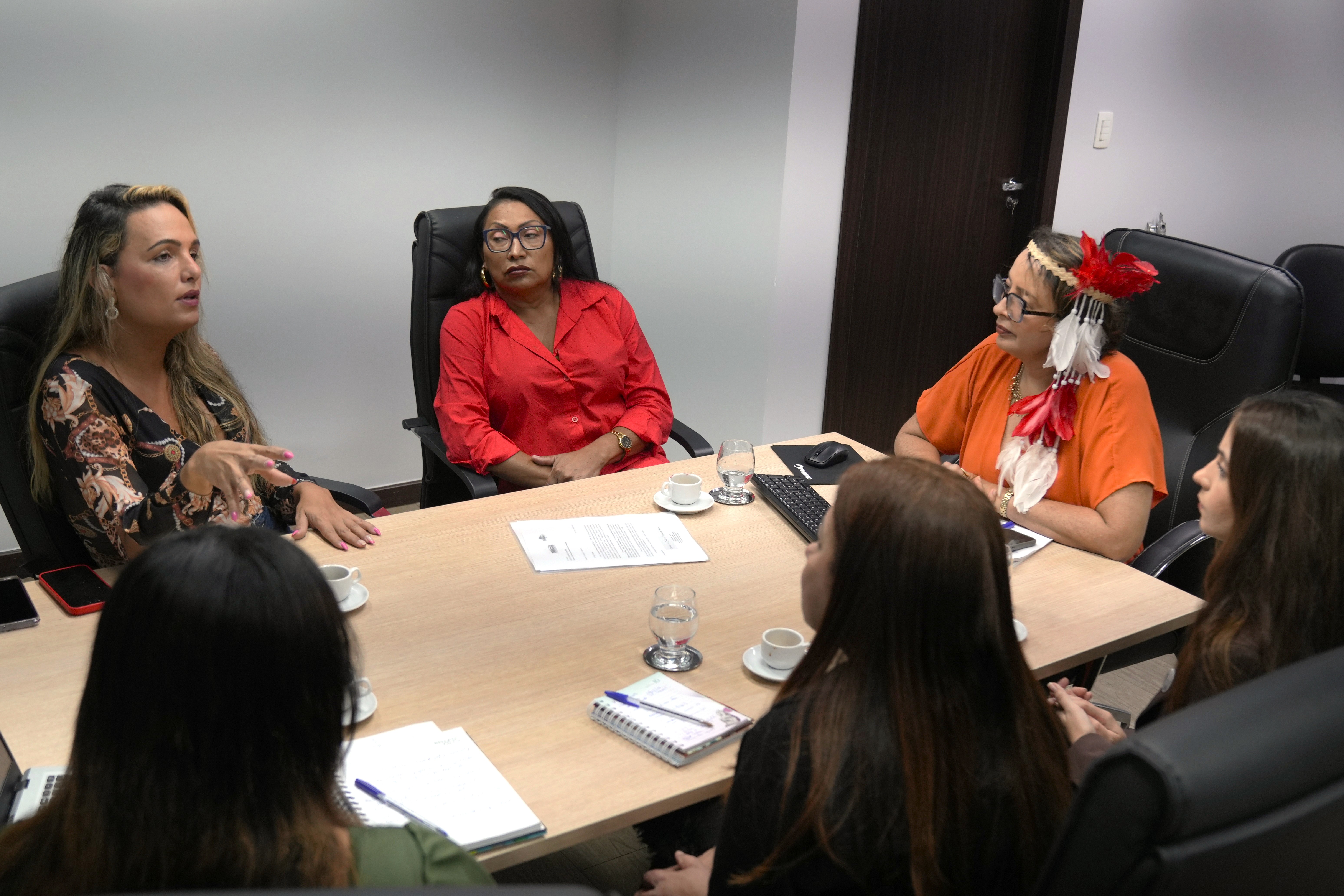 Direitos, acolhimento e realidade da população trans no cárcere pautam diálogo em Roraima