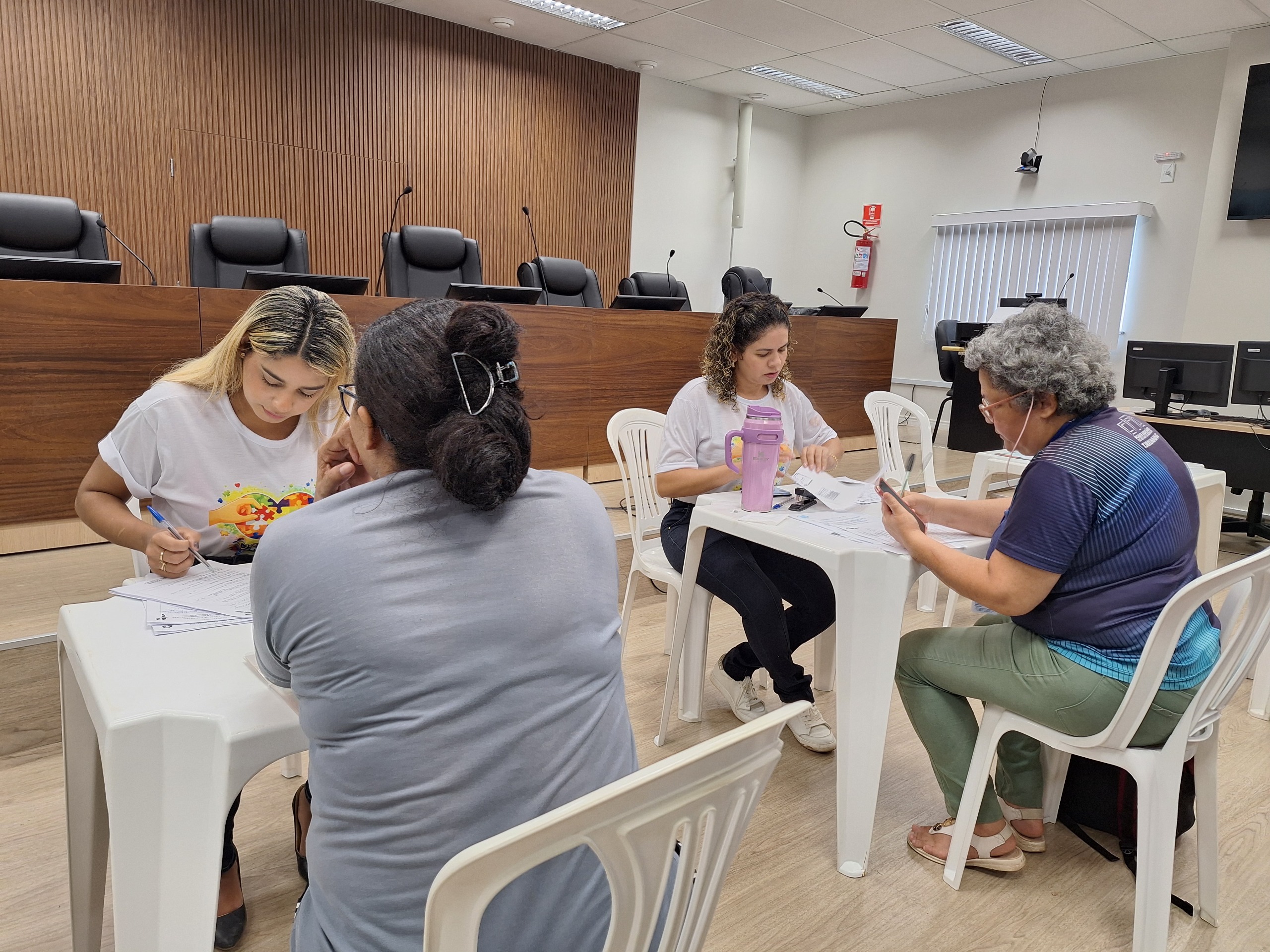 Segunda etapa da ação para emissão da Carteira de Identificação da Pessoa Autista registra mais de 40 atendimentos