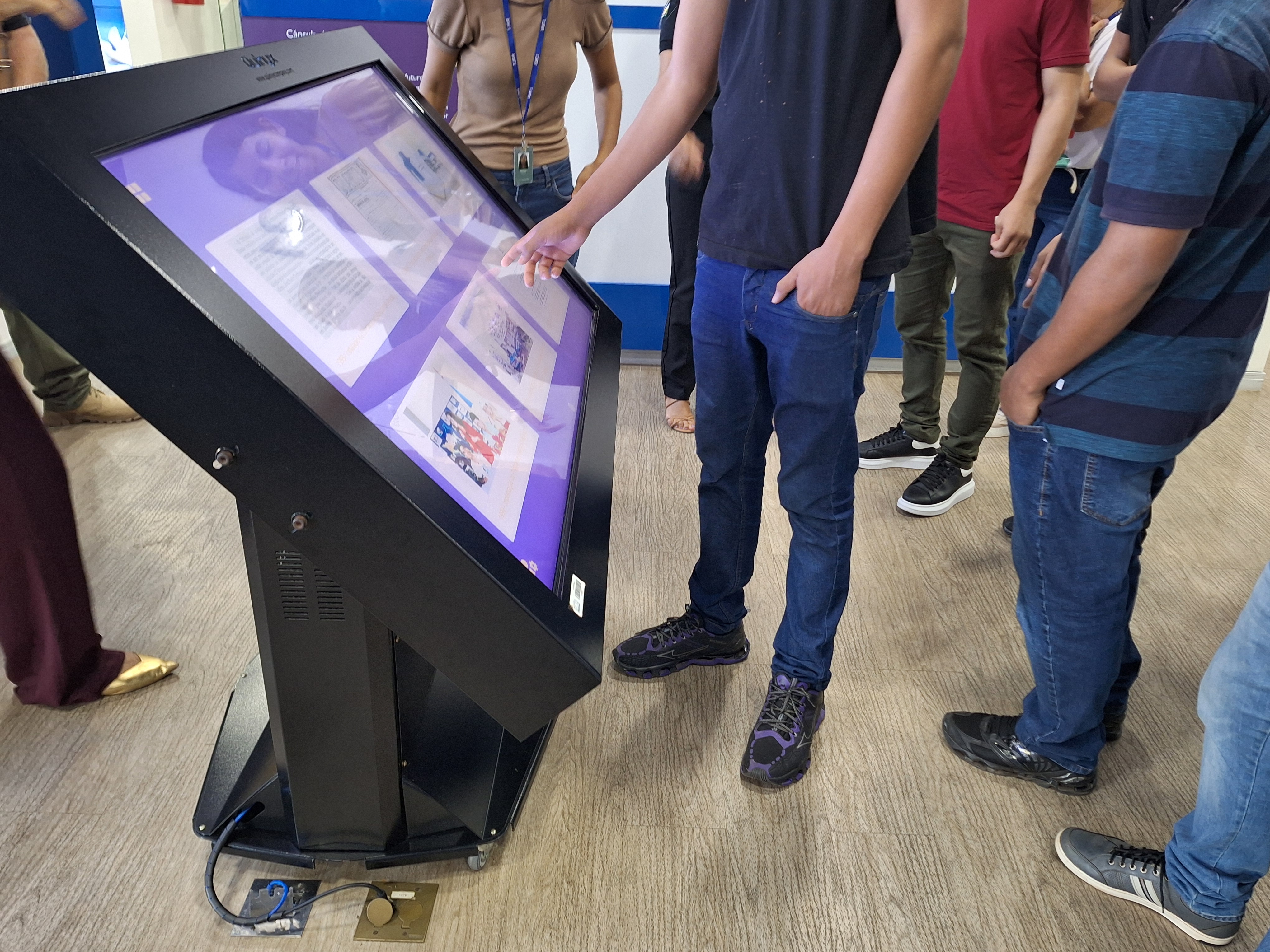 Leitura Abre Portas leva adolescentes do sistema socioeducativo ao Centro de Memória e Cultura do TJRR
