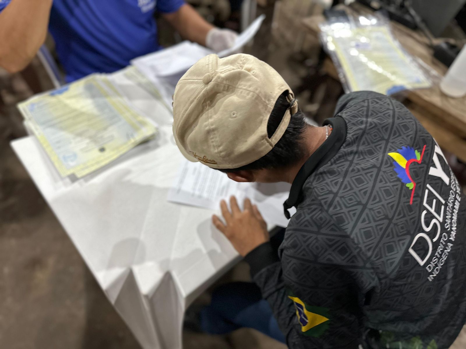 Registre-se! Mais de mil indígenas Yanomami são atendidos em Surucucu