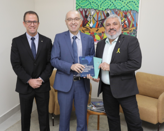 Corregedor-Geral de Justiça realiza visita institucional à Defensoria Pública