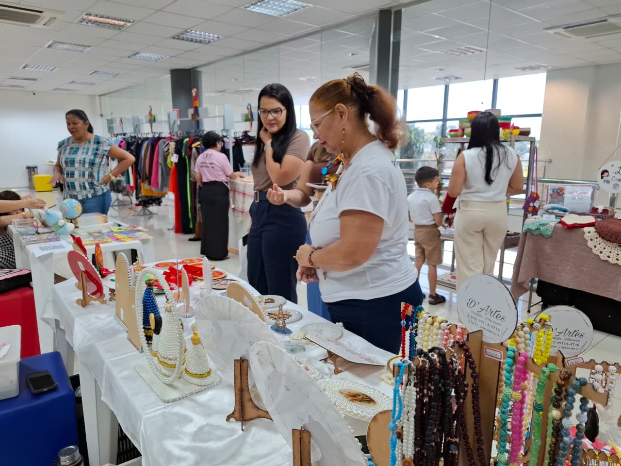 Última Feira de Empreendedorismo de 2025 reúne gastronomia, artesanato e produtos criativos