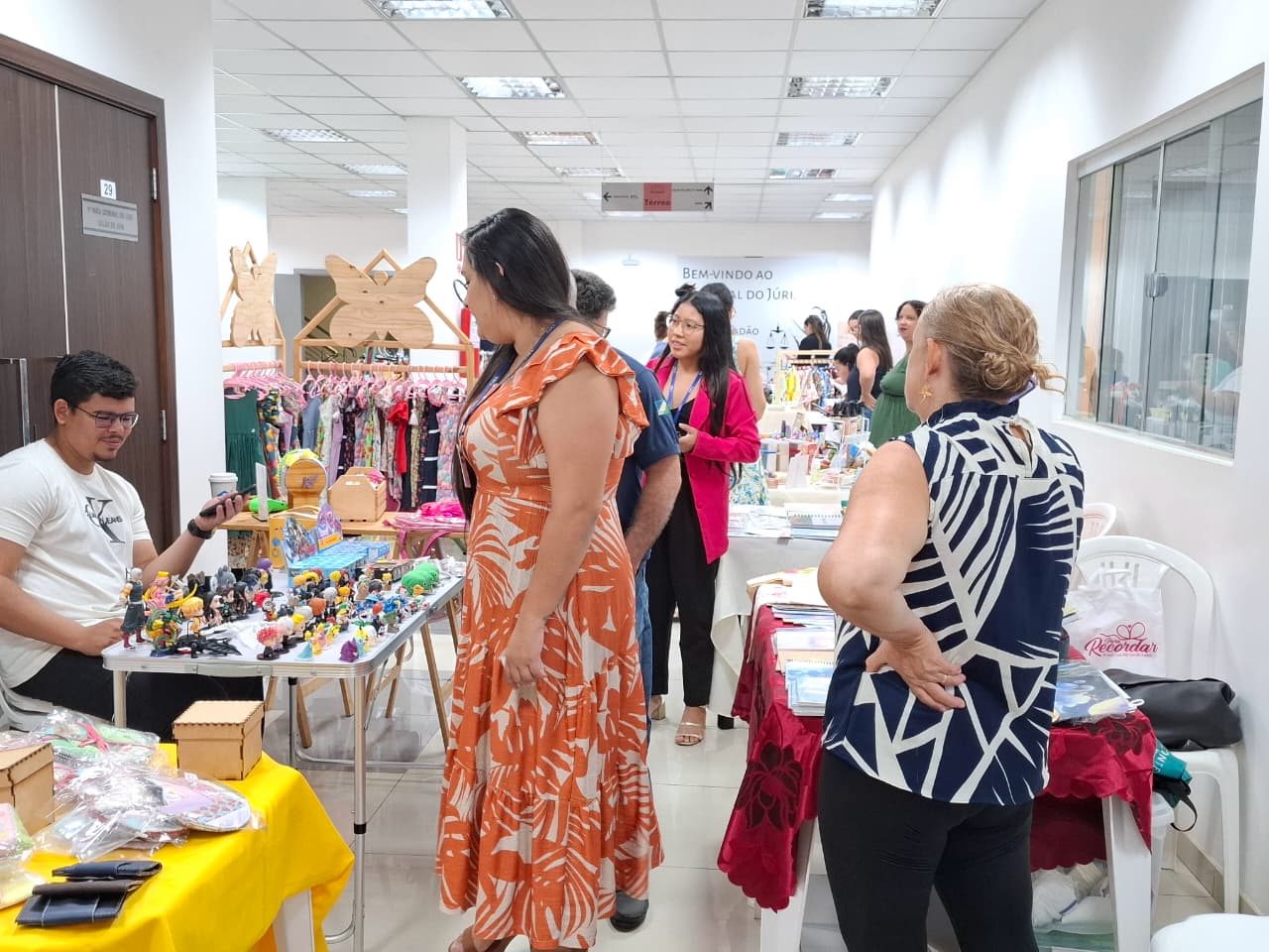 Feira do Judiciário aproxima empreendedores e valoriza criatividade local