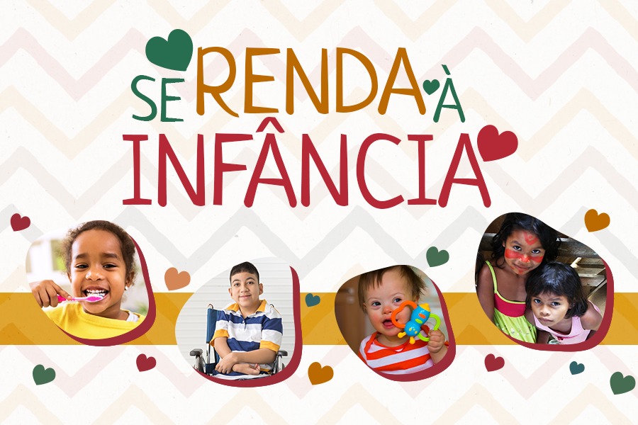 Imagem ilustrativa com o fundo colorido mostra a frase “Se renda à infância". Abaixo a foto de 5 crianças colocadas acima de uma faixa amarela. Ao redor diversos corações coloridos.